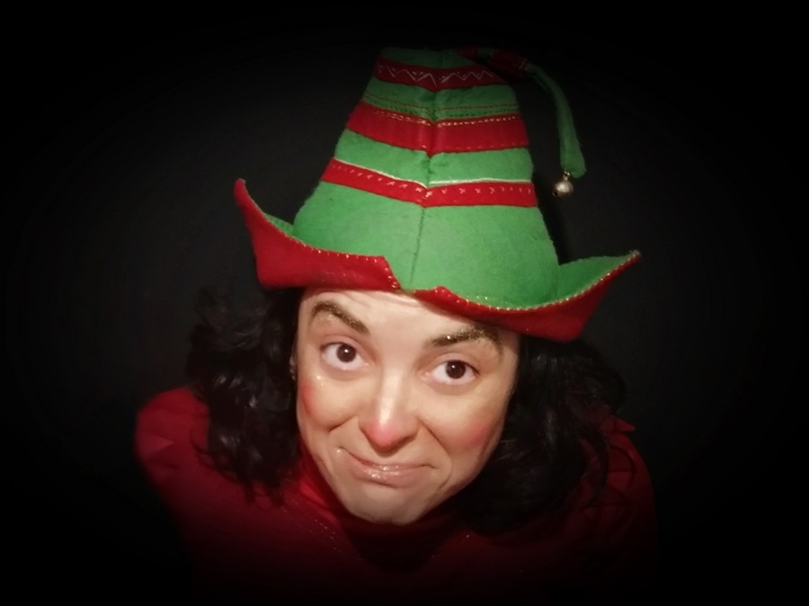 Va de Verde y Azul, teatro escolar, teatro asturiano, teatro municipal, juegos asturianos,